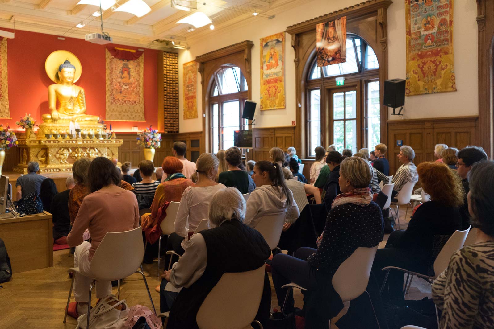 Meditation am Sonntag, Dharma Mati Berlin